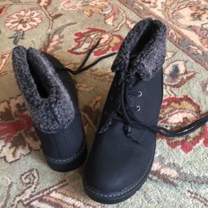 NWOT Sonoma Ortholite Black Furry Boots 8 1/2